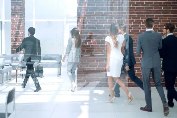 Prioritize high security in crowded spaces-1768651001024